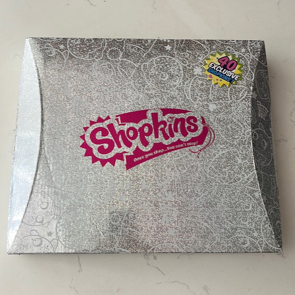 Shopkins Mystery edition 40 exclusive in silver box